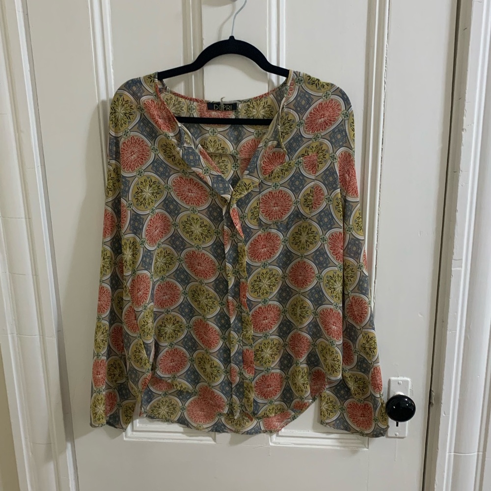 Medallion print, multi colored top